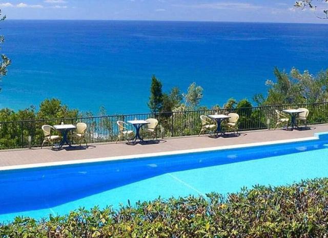 Villaggio La Fenosa - Marina di Camerota