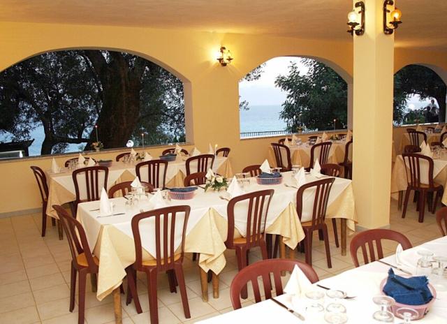 Villaggio La Fenosa - Marina di Camerota