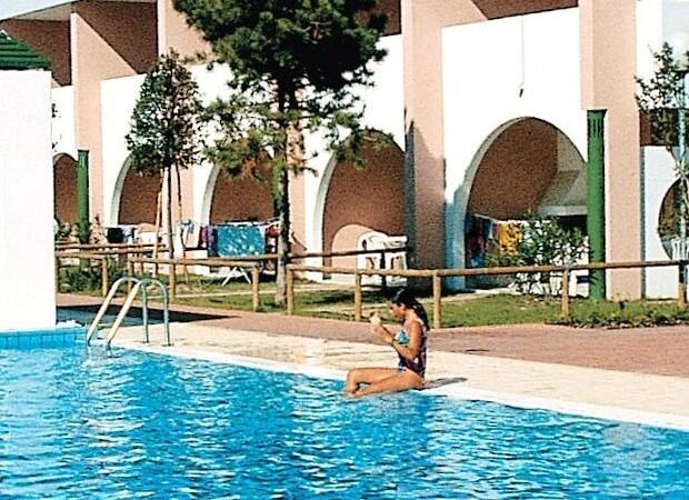 Villaggio Ai Ginepri (dodavatel 2) - Bibione Spiaggia