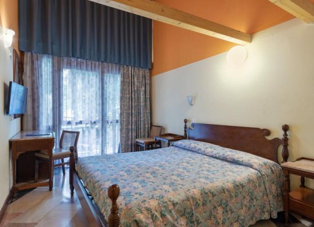 Hotel Palme & Suite*** - Garda