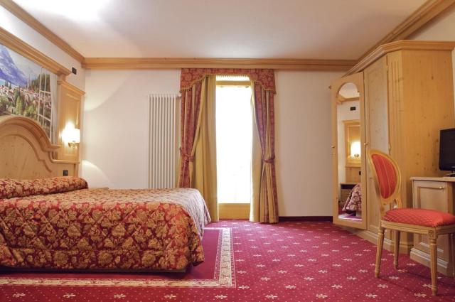 Hotel Almazzago Commezzadura (9)
