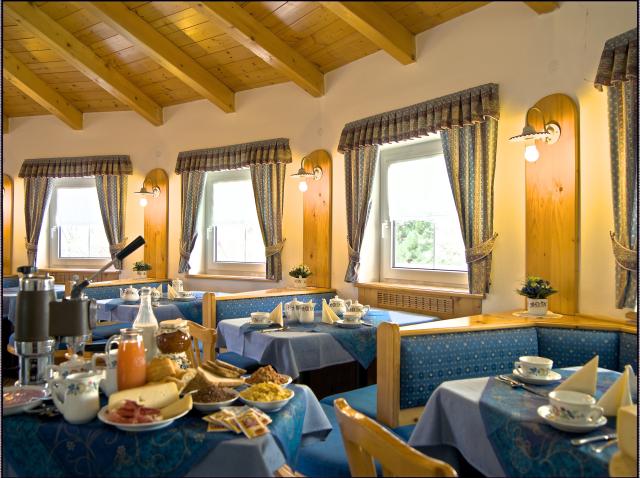 Hotel Pangrazzi, Fucine  (12)