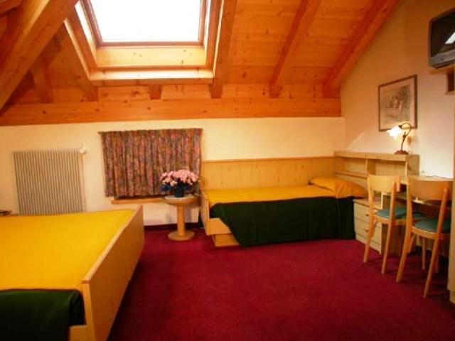 Hotel Corona, Carano (1)
