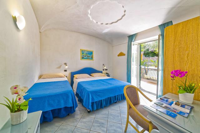 Hotel Punta Imperatore, Forio (7)