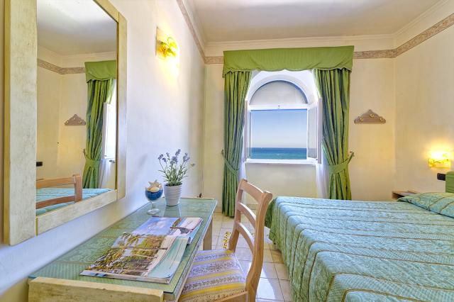 Hotel Punta Imperatore, Forio (14)
