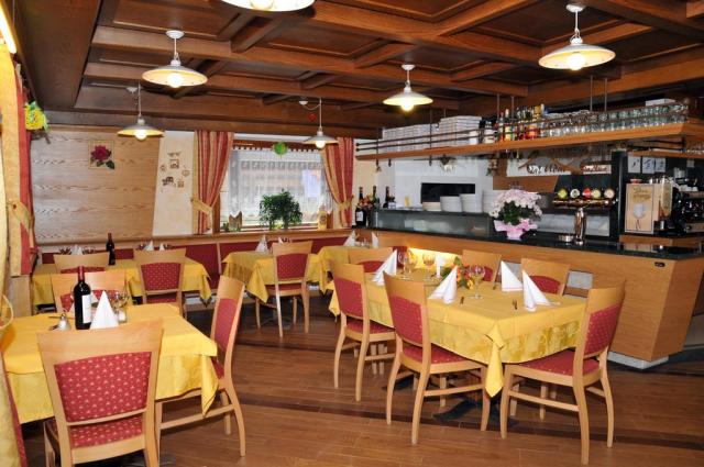 Udai Hotel_Mazzin_2018 (1)