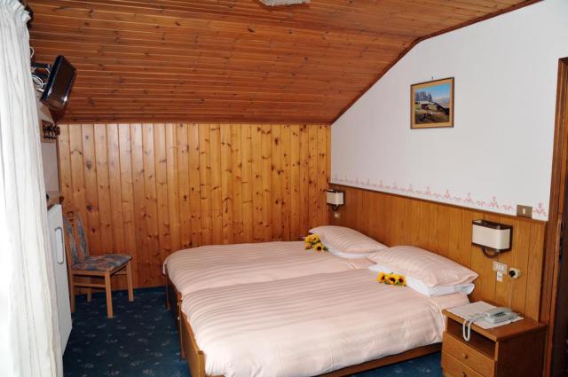 Udai Hotel_Mazzin_2018 (12)