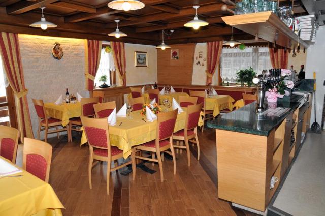 Udai Hotel_Mazzin_2018 (2)