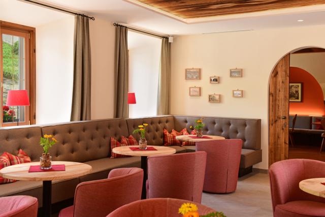 Lounge 02