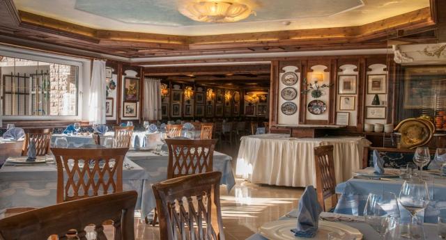 Hotel Ai Pini, Vigo di Fassa (11)