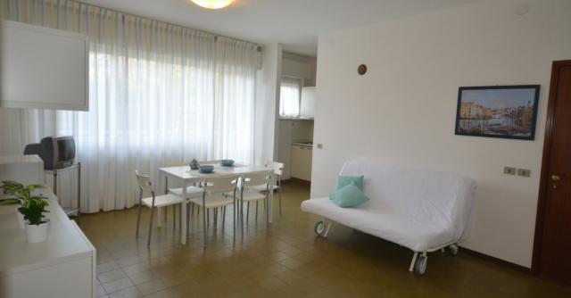 3 6927 103 appartamenti massimo bibione 3