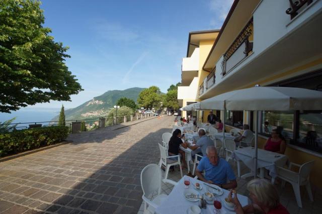 Hotel a Residence La Rotonda Tignale 2019 (12)