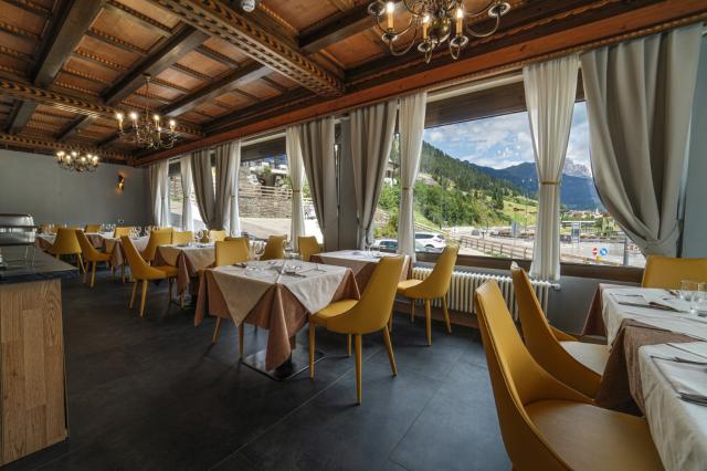 Hotel Monzoni, Pozza di Fassa 24 (1)