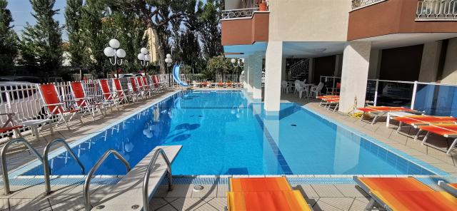 Hotel Cosmos, Rimini Rivazzurra (13)