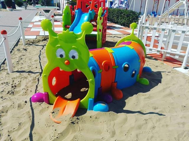Hotel Cosmos, Rimini Rivazzurra (10)
