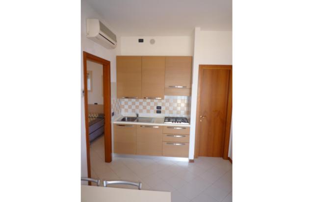 Semiramis, Jesolo 25 (3)