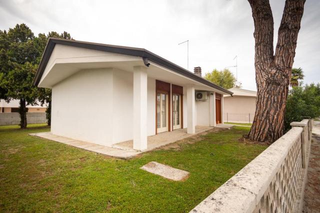 Sayonara villa Lignano Sabbiadoro leto2021 (9)