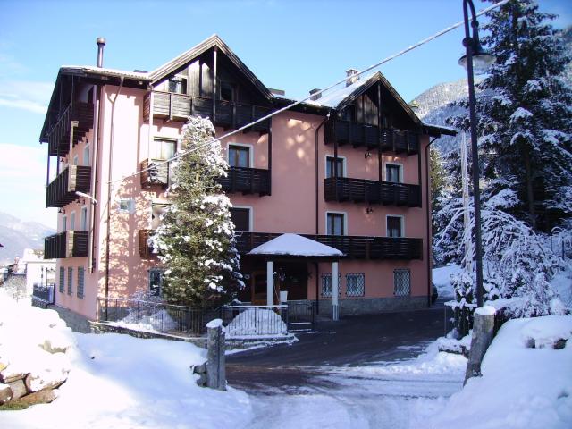 PH Bellevue, Dimaro 24 (1)