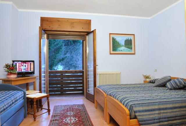 PH Bellevue, Dimaro 24 (2)