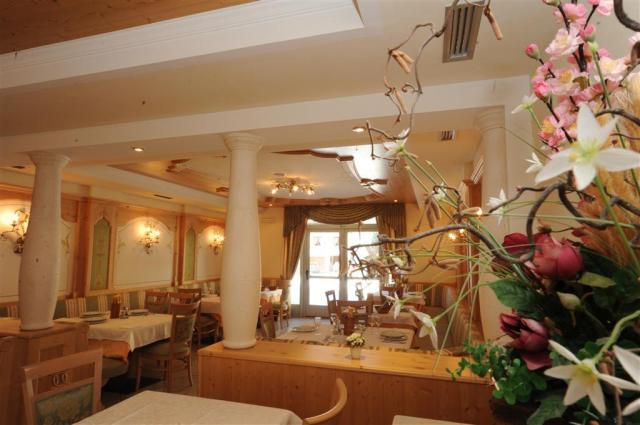 Canada Hotel Pinzolo 2019 (29)