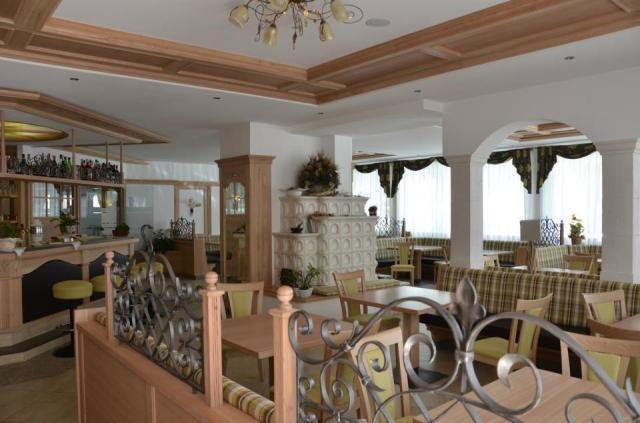 Canada Hotel Pinzolo 2019 (7)