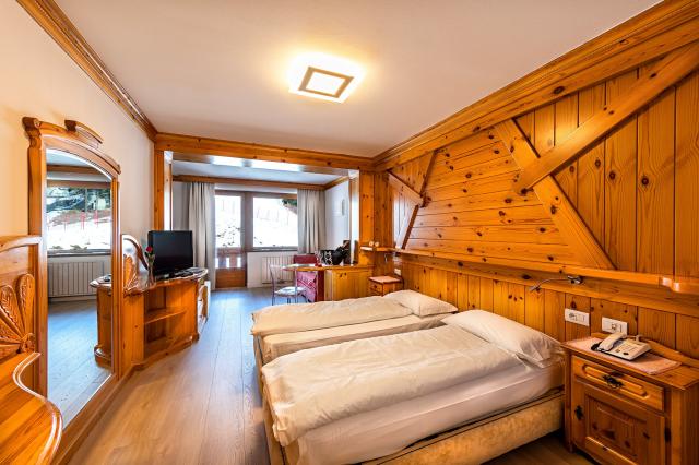 Dahu hotel Madonna di Campiglio zima2022 (27)