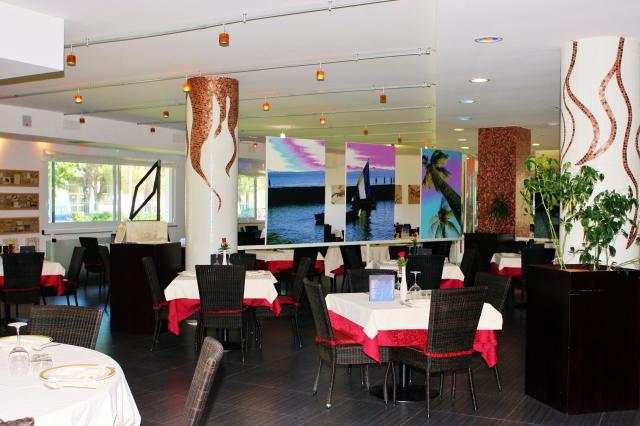 Elena Resort   Silvi Marina   22  (9)