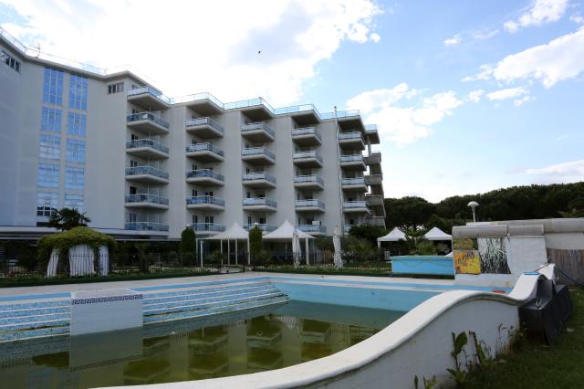 Elena Resort   Silvi Marina   22  (41)