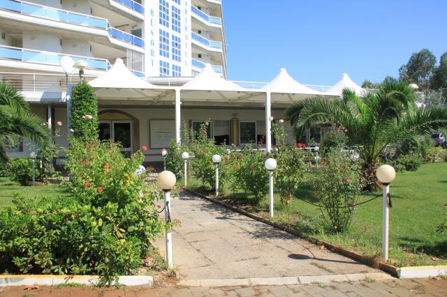 Elena Resort   Silvi Marina   22  (53)