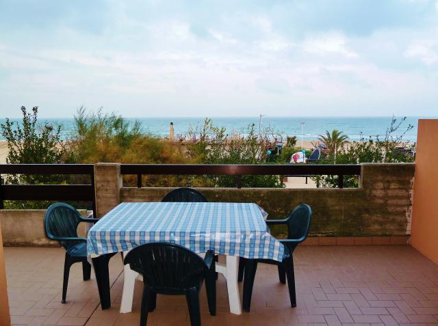 GUGU BALKON (3)