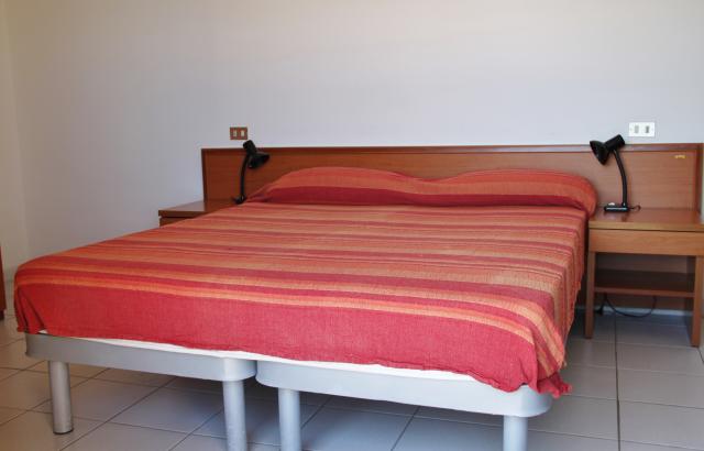 GUGU LOŽNICE (8)
