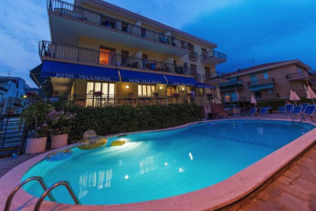 Hotel Nicole