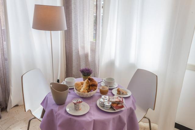 Hotel Villa Nicole, Pietra Ligure (9)