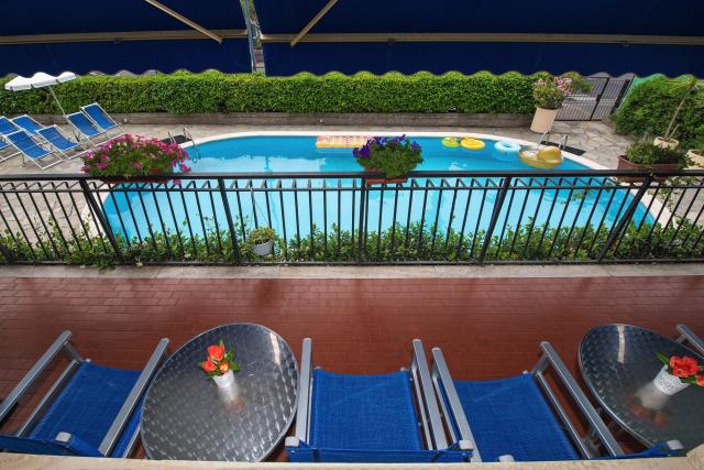 Hotel Villa Nicole, Pietra Ligure (8)