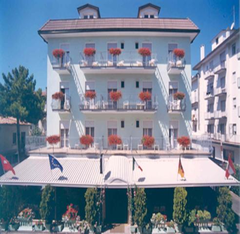 hotel 2