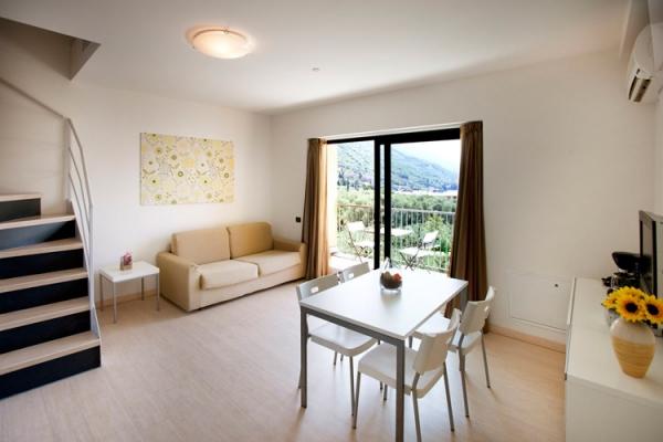 file 10 residence goethe malcesine
