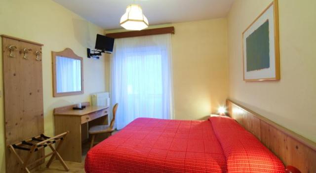 Hotel Garni Bellavista, Arabba   (13)