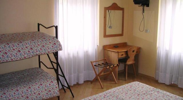 Hotel Garni Bellavista, Arabba   (18)