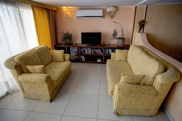 Hotel Kalos, Giardini Naxos (16)