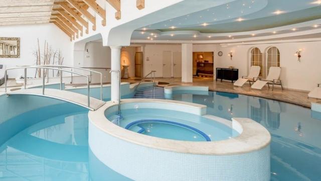 Hotel Royal Hinterhuber, Brunico (2)