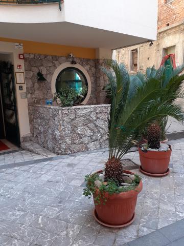 res (6)