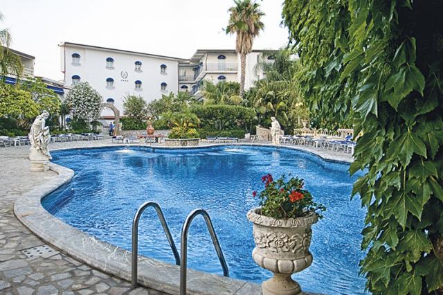 Hotel Sant'Alphio Garden    Giardini Naxos (12)