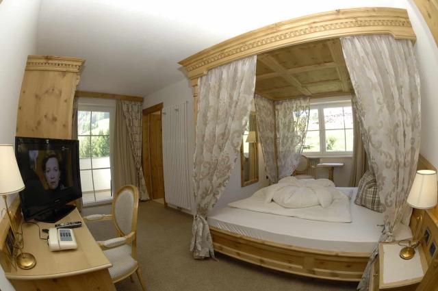 Hotel Scherlin, Ortisei (19)