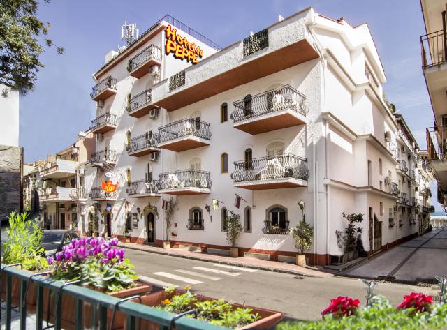 Hotel Da Peppe   Letojanni (11)