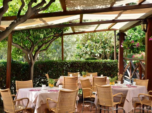 UNAHOTELS Naxos Beach, Giardini (5)