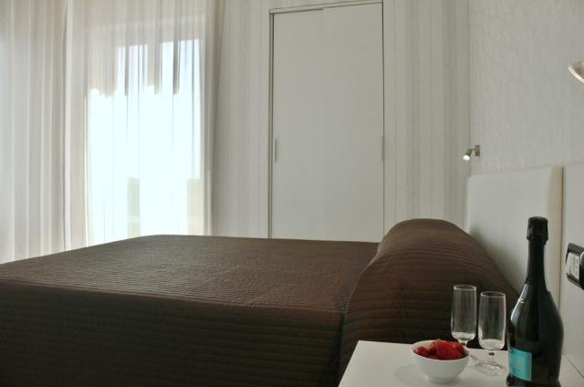 Hotel Baia Azzurra, Taormina Mare (18)