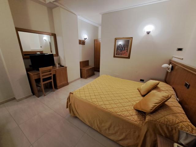 hotel Sabbie d Oro Giardini (12)