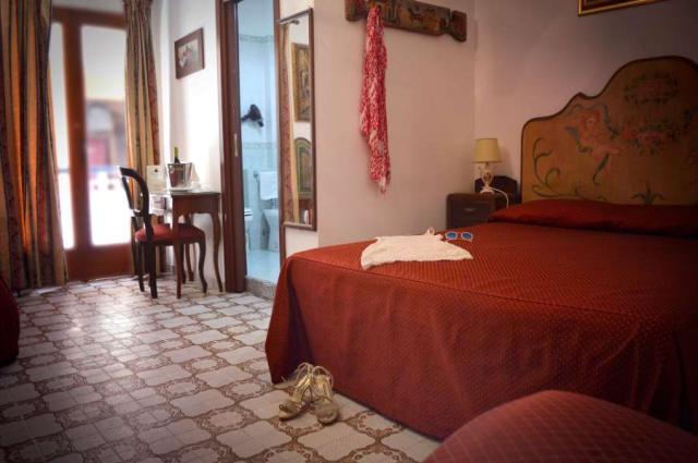 Hotel La Riva, Giardini Naxos (16)