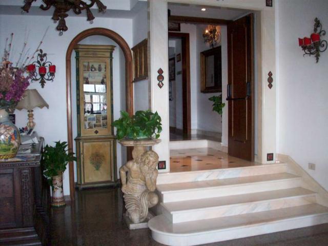 Hotel La Riva, Giardini Naxos (1)