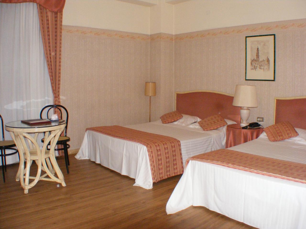 Hotel Villa Adriatica, Rimini 2019 (11)